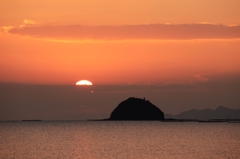 今年初めて水平線からの朝日③