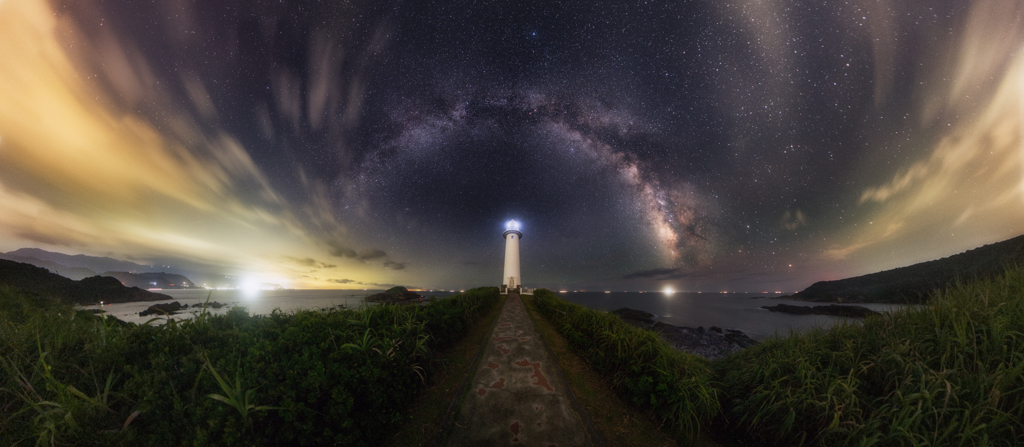 海夜の道標