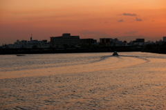 京浜島の夕暮どき