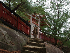 ひそひそ