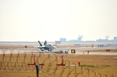 F18徐行中