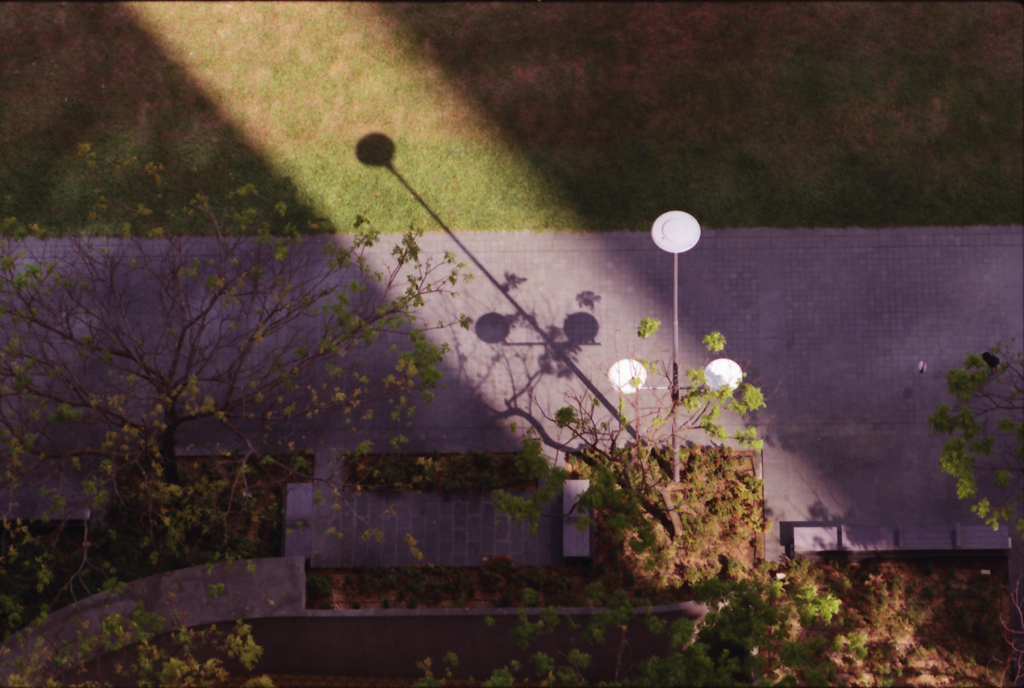 Sun Makes 01
