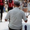 Street Performance 01