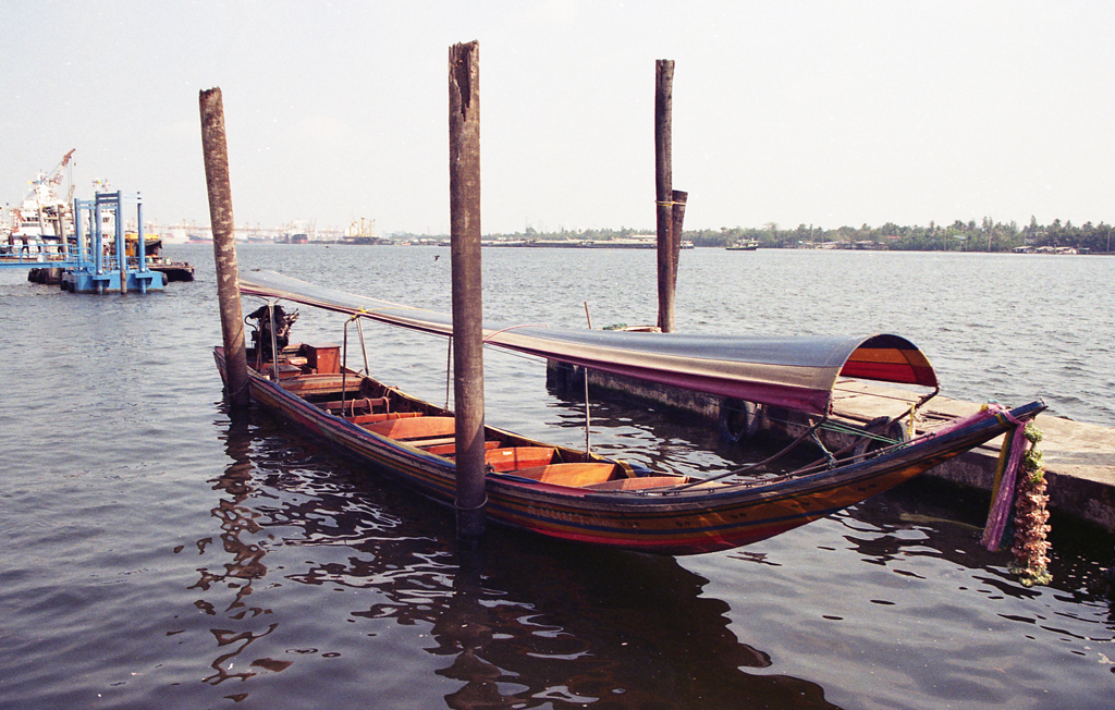 Chaophraya Boats 09