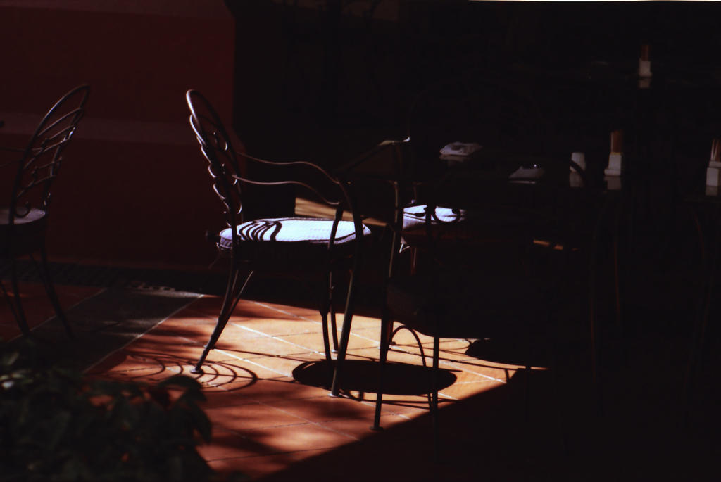 Chair (Clark Quay) 02