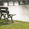 Bench 02