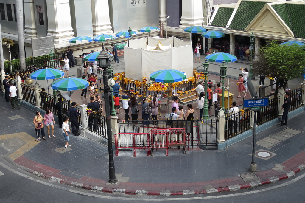 Erawan Shrine　01