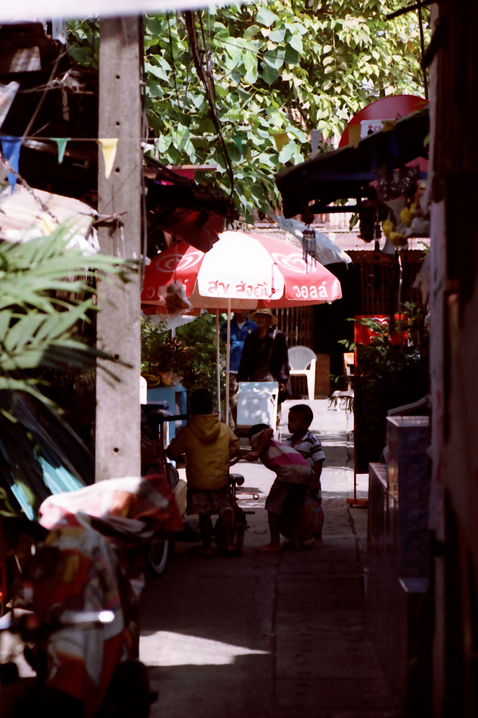 Alley 02