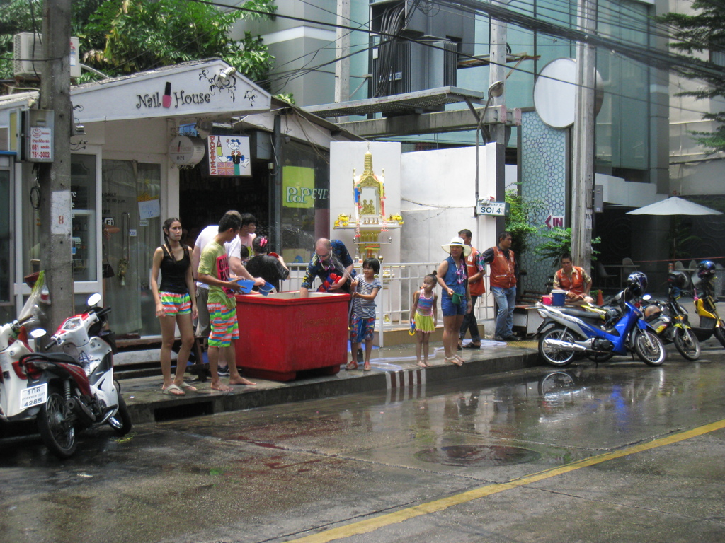 0413 Songkran_09