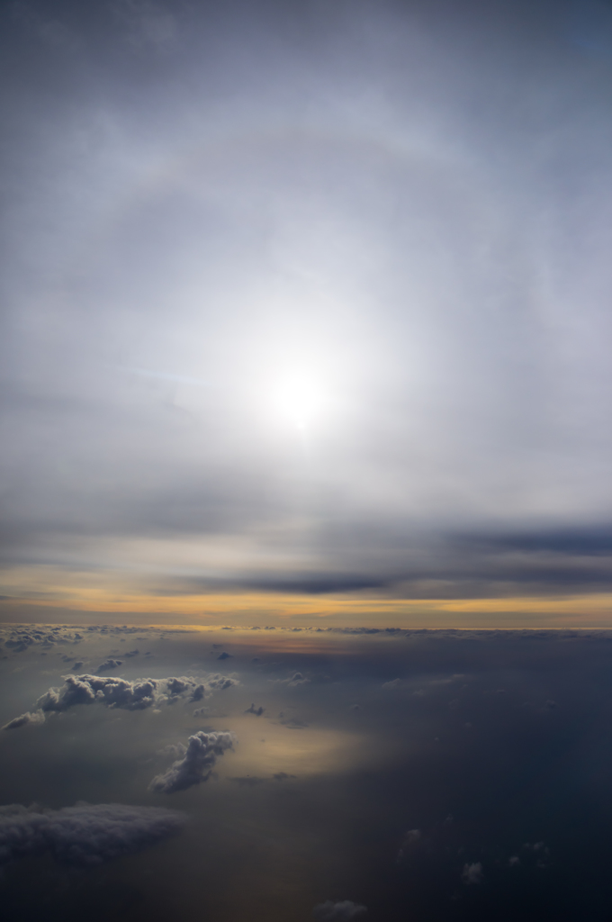 Sun halo