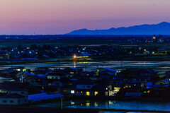 夜を行く　