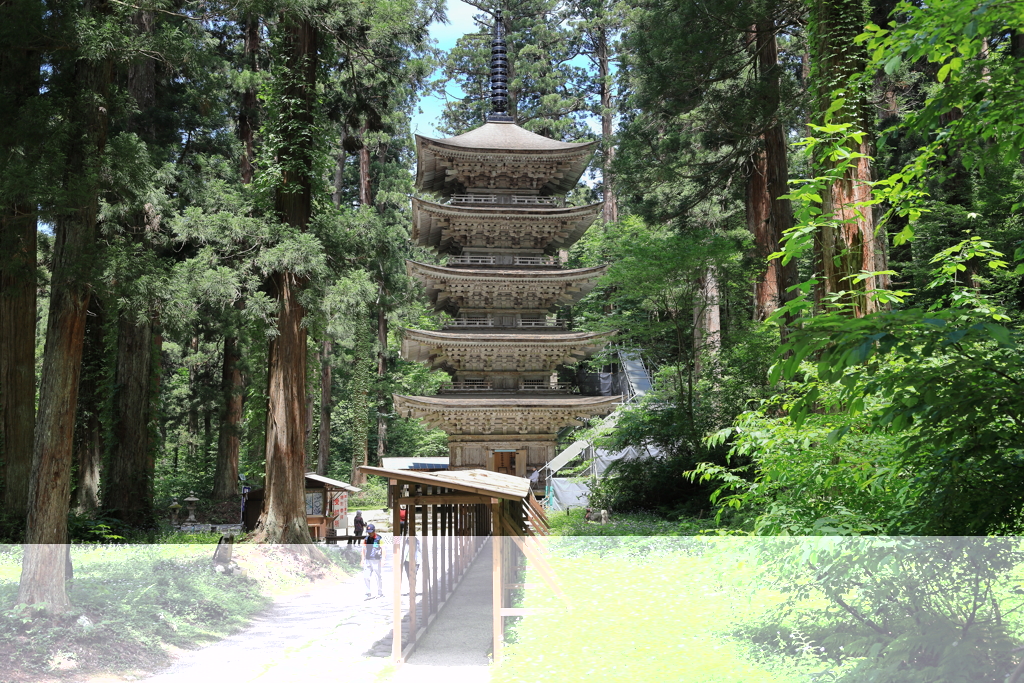 羽黒山五重塔　Ⅲ