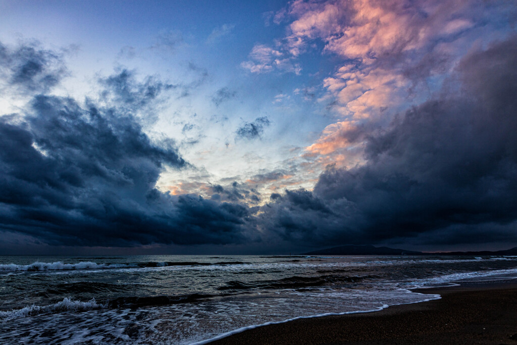 海上夕雲