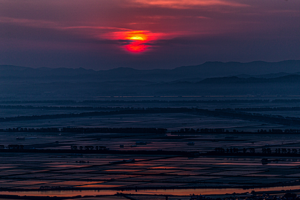 水無月朝景