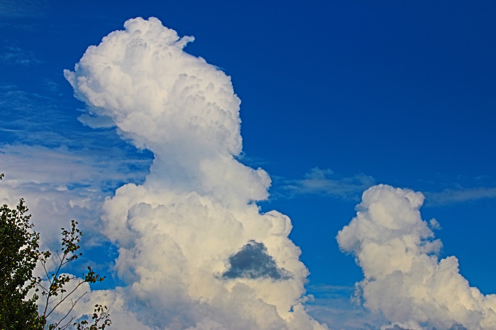 晩夏の雲　２