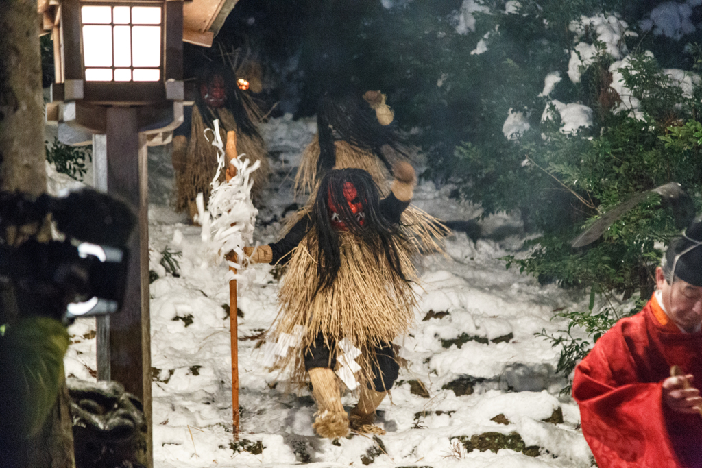 出羽風土記　献餅　４
