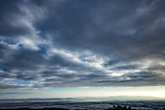 重たい雲