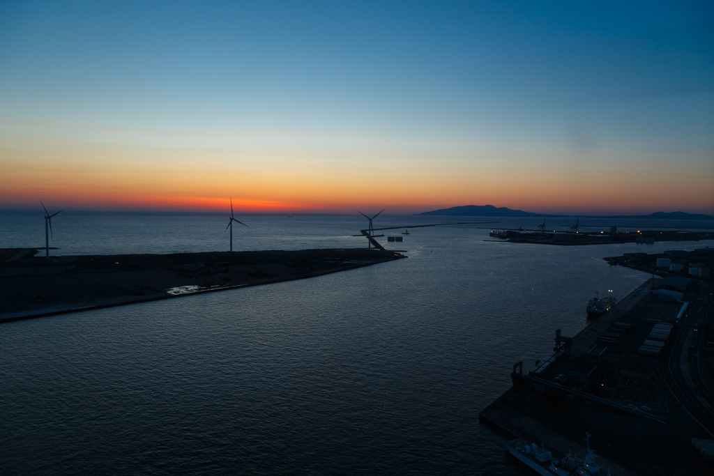 秋田港夕景