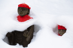 最勝院　雪地蔵