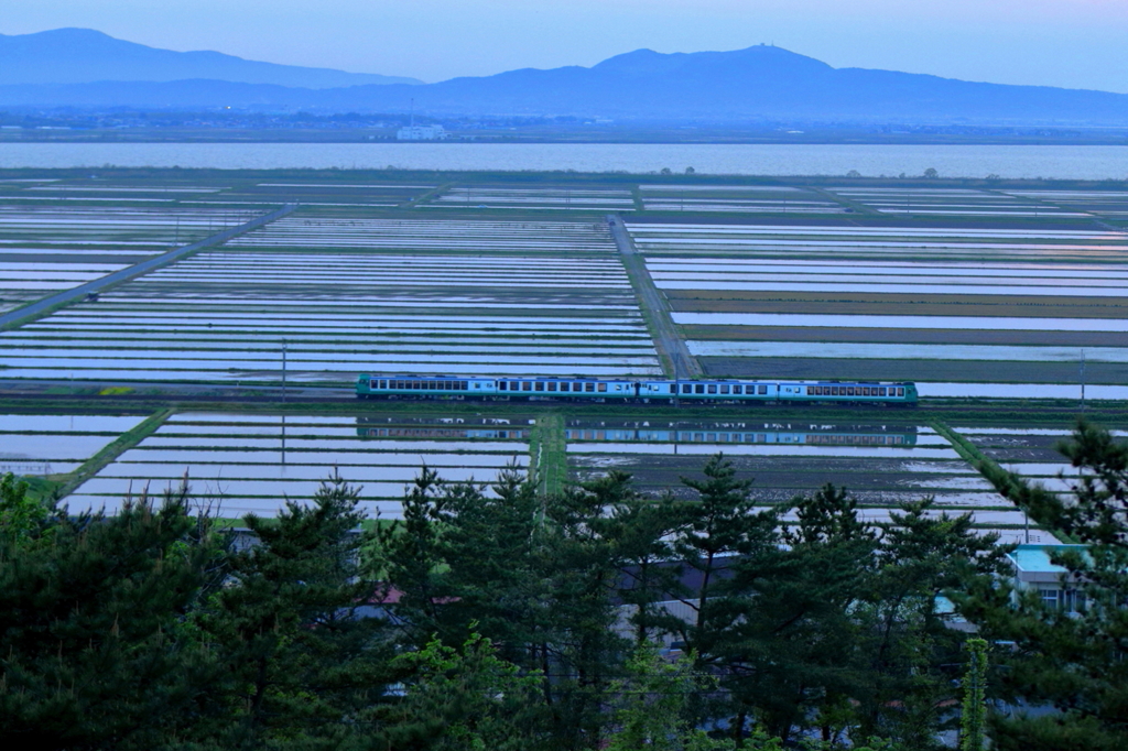 リゾート列車「橅」　２