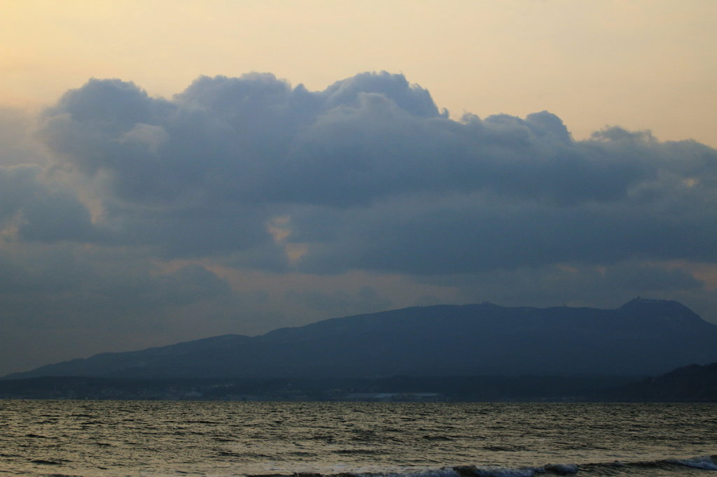 真山上空