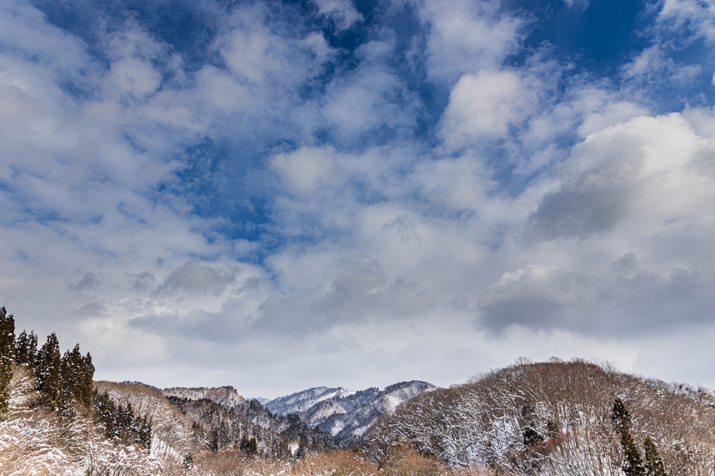 出羽の空