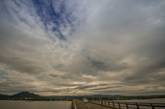 東部承水路梅雨空