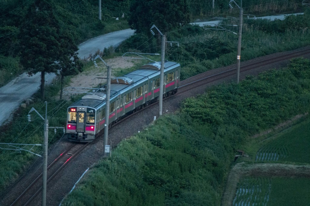 夕暮れ列車