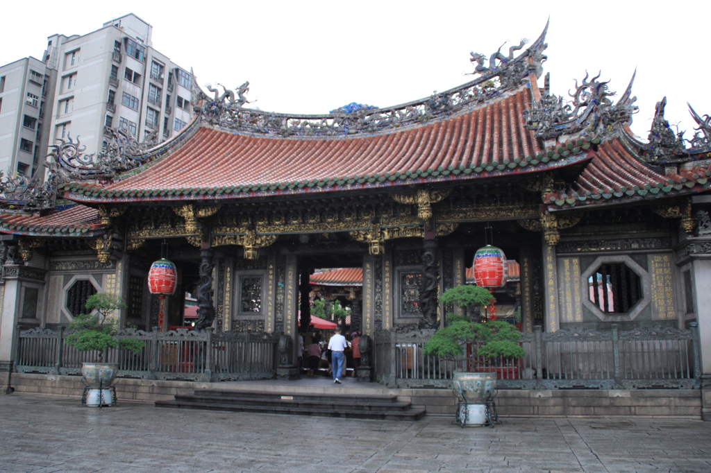 龍山寺