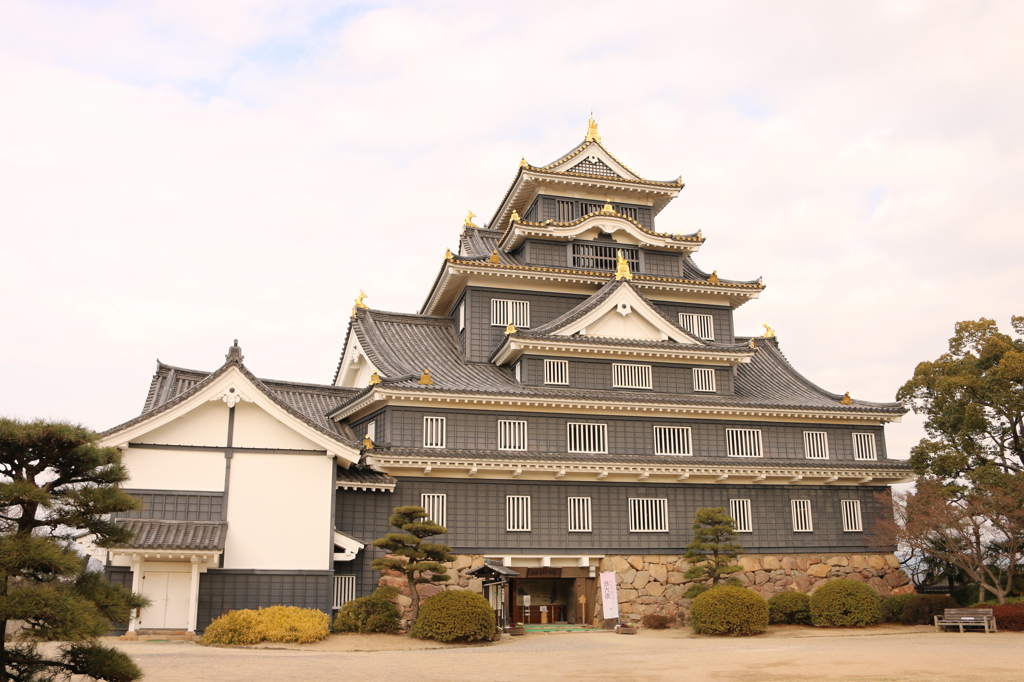 岡山城（A面）