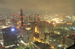 雨、横浜夜景２