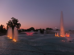 夜の噴水２