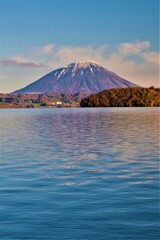 湖面に立つ