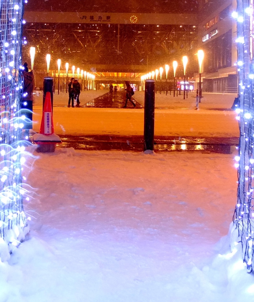 旭川駅北口 by P&F （ID：8391740） 写真共有サイトPHOTOHITO