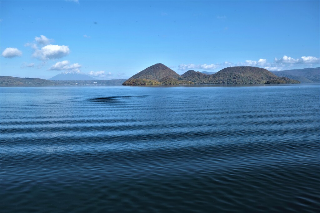 湖畔