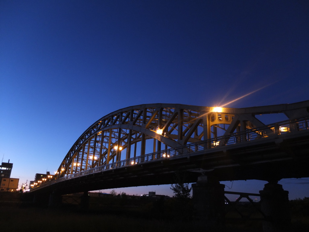 夕刻の旭橋２