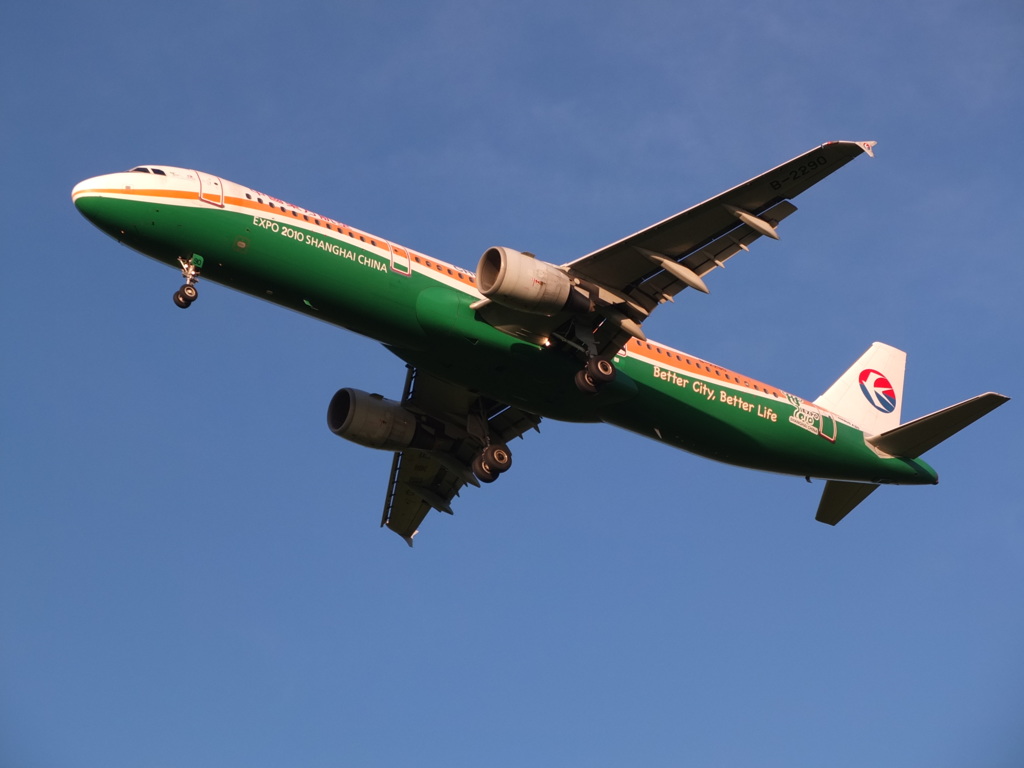 中国東方航空３