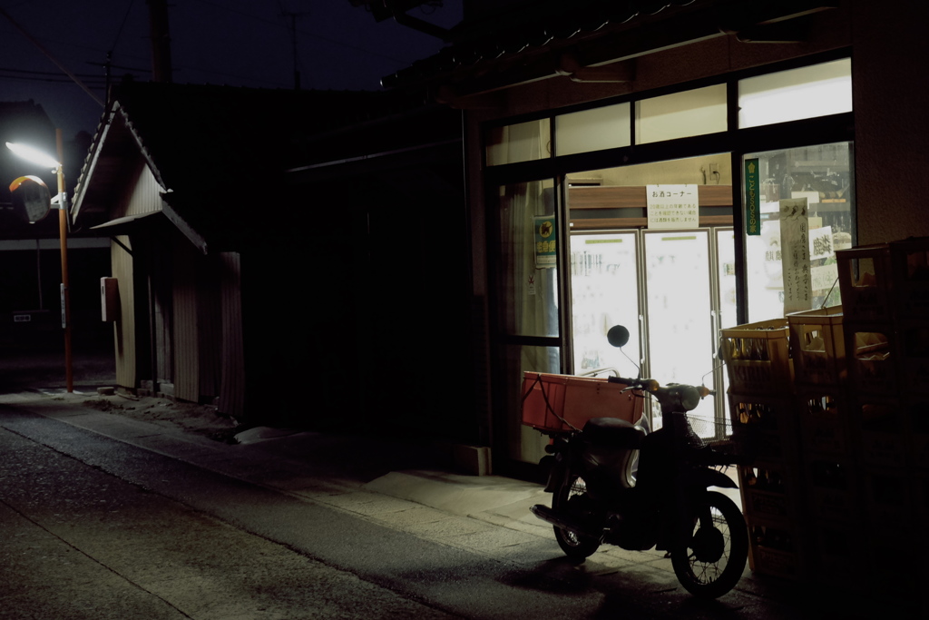 宵の店先
