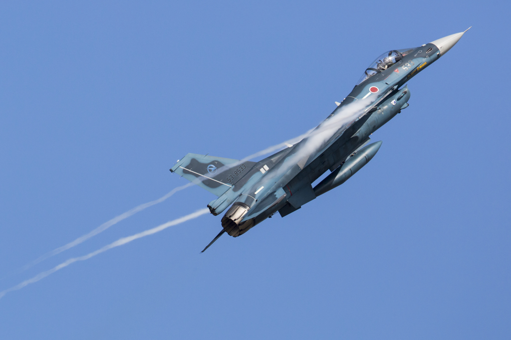 小松基地航空祭　F-2訓練展示