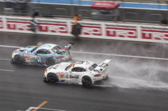 overtake　Z4×Z4