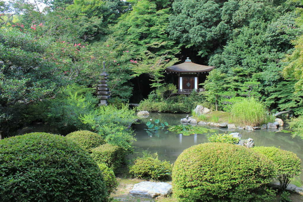 毘沙門堂　晩翠園