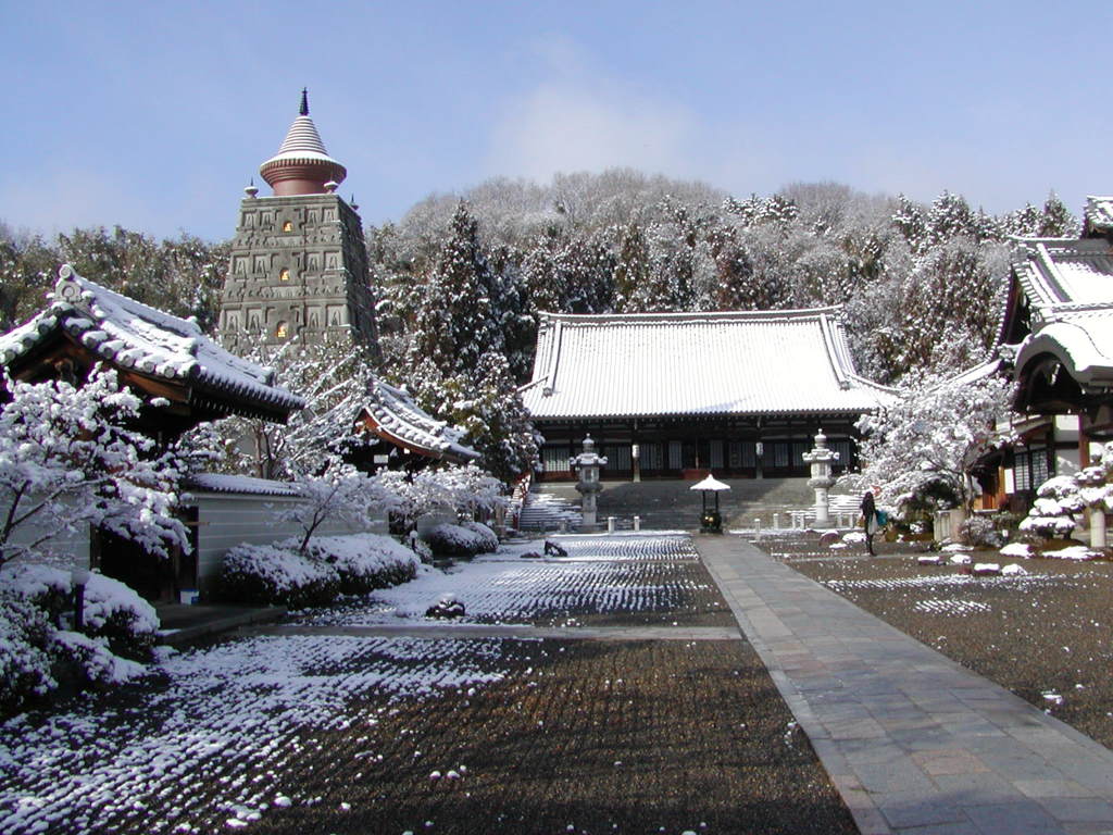 雪の妙満寺　2010