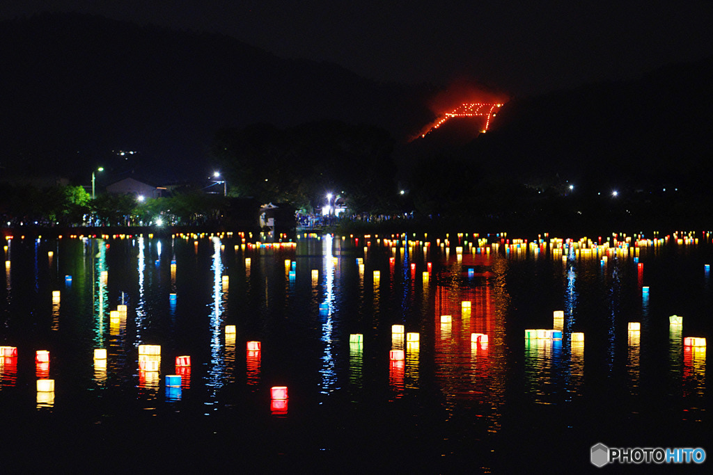 2019年プレイバック　8月　広沢池　五山送り火鳥居形　　