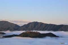 2018秋紀行（立雲峡より竹田城址を望む３・朝の陽光を浴びて）