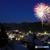 冬花火（かやぶきの里雪灯籠1）