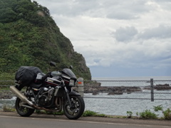 海、バイク