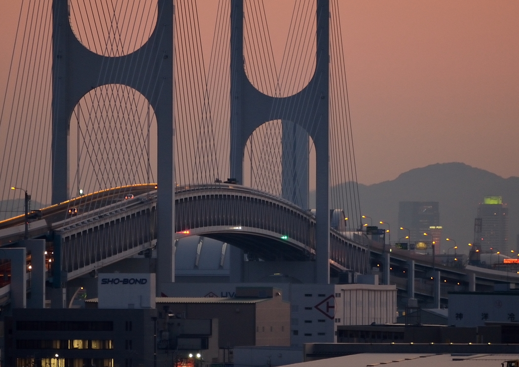 湾岸線の夕景