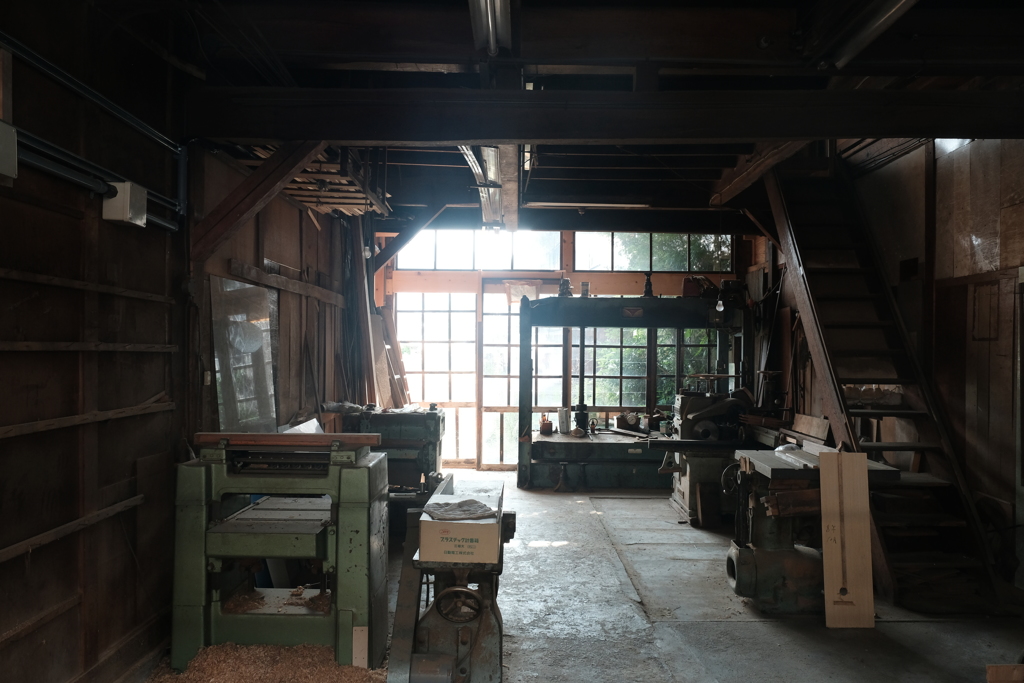 休日の作業場