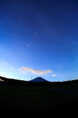 オリオン座と富士山