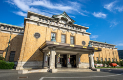 京都市美術館